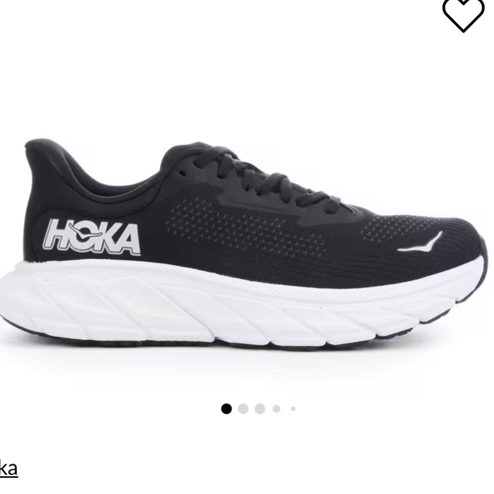 NWOT Hoka Arahi 7 (men’s 7 women’s 9)